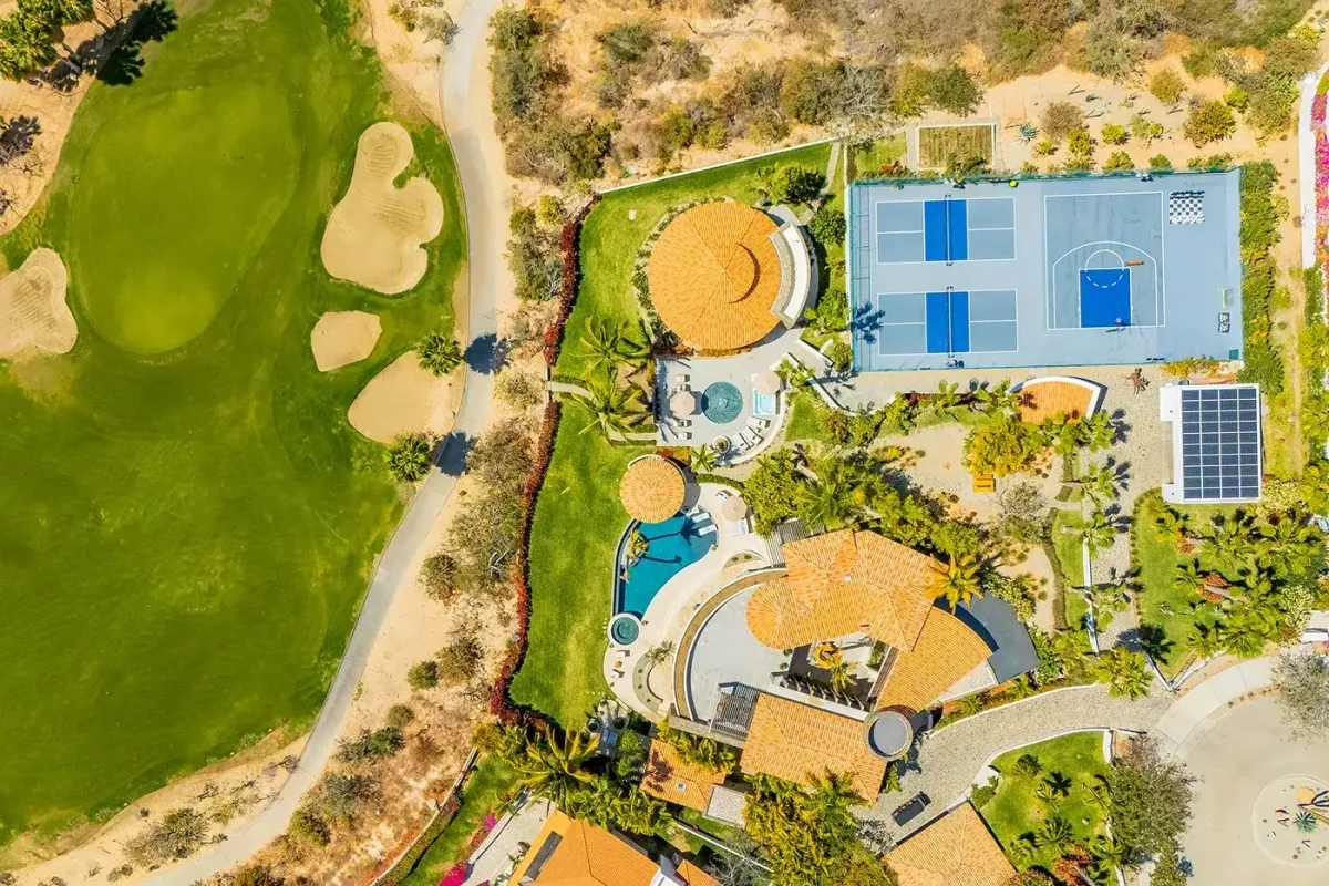 Boutique hotel scale estate aerial